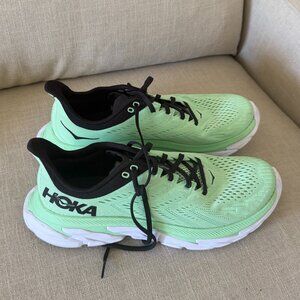 Mens Hoka One One Clifton Edge Green Ash Size 11